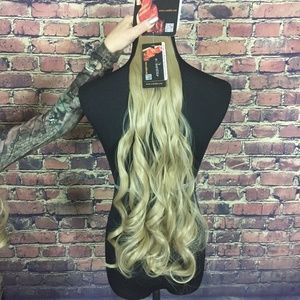 New - 24" Synthetic Hair Extensions - Dirty Blond